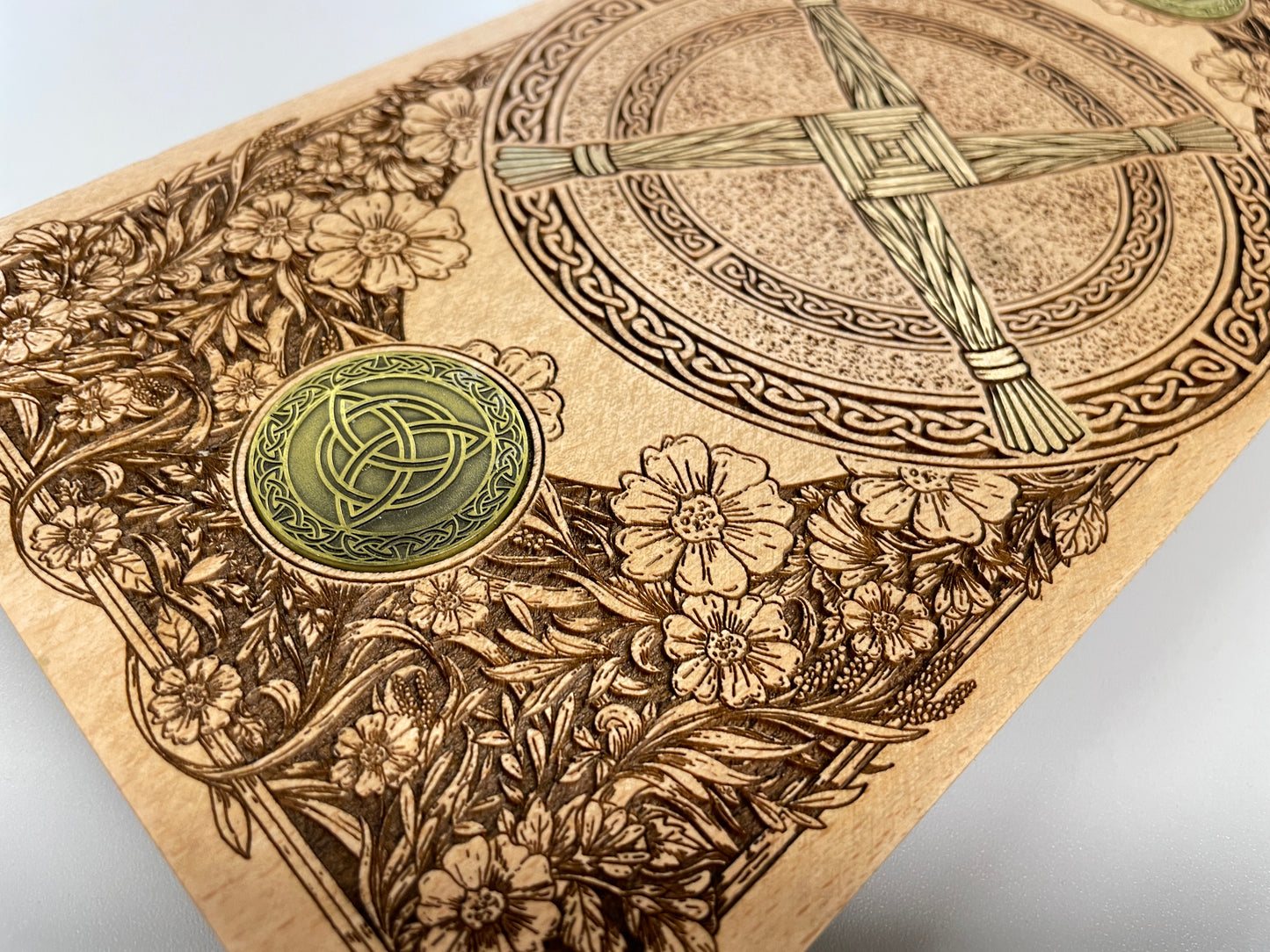 St Brigid Cross Altar Table – Celtic Pagan Wooden Ritual Table with Triskelion Engraving Large - Forgotten Engravings