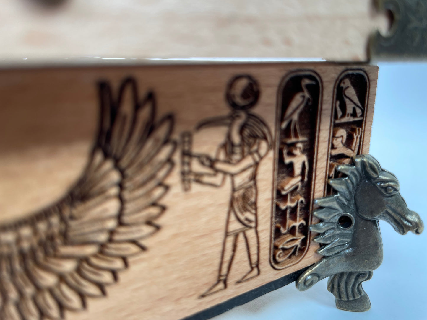 Bastet Egyptian Altar Table with Storage – Engraved Wooden Ritual Table & Tarot Deck Holder with Hieroglyphs