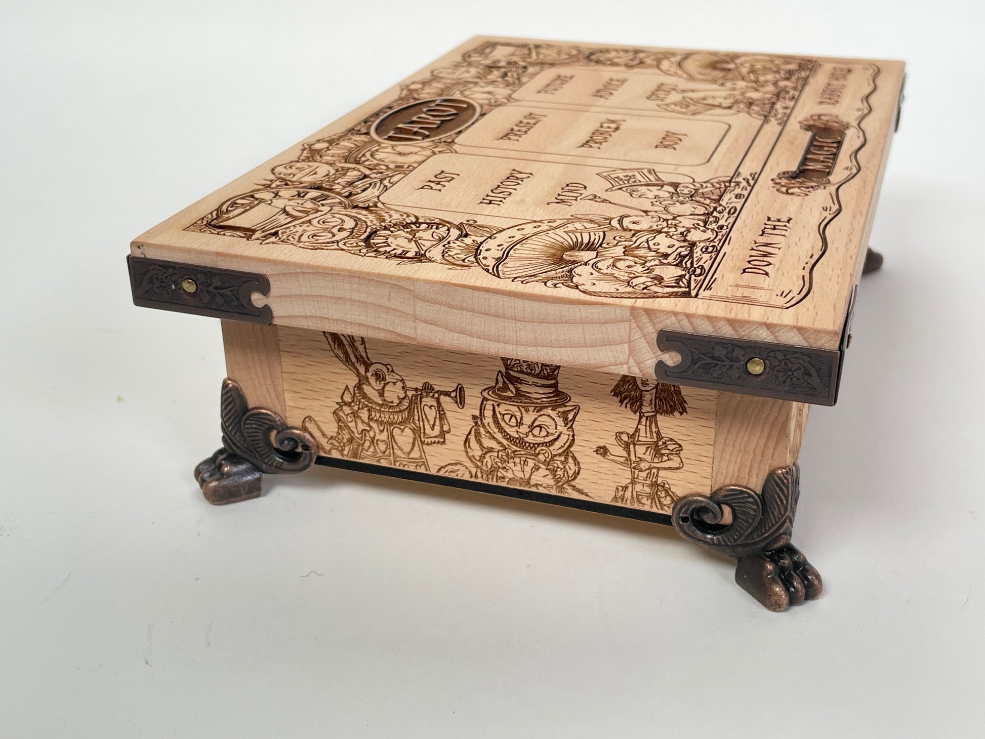 Tarot in Wonderland Box – Alice in Wonderland Wooden Tarot Storage with Cheshire Cat - Forgotten Engravings