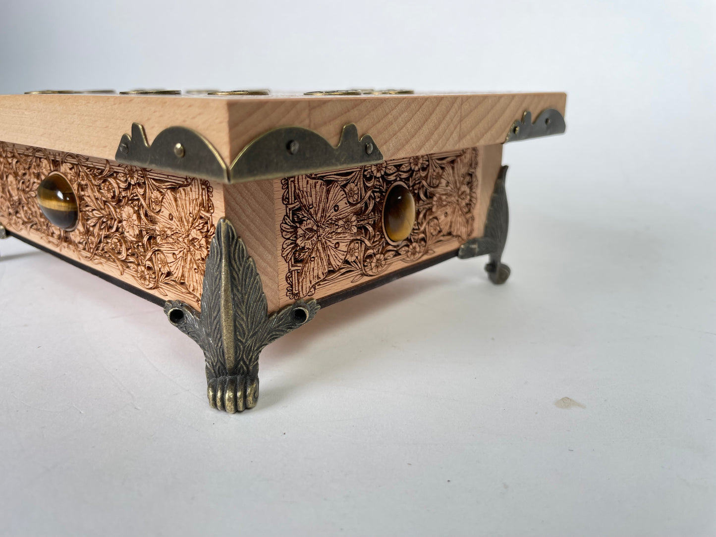 Tree of Life “As Above So Below” Tarot & Altar Box – Wood Yggdrasil Deck & Crystal Storage Box