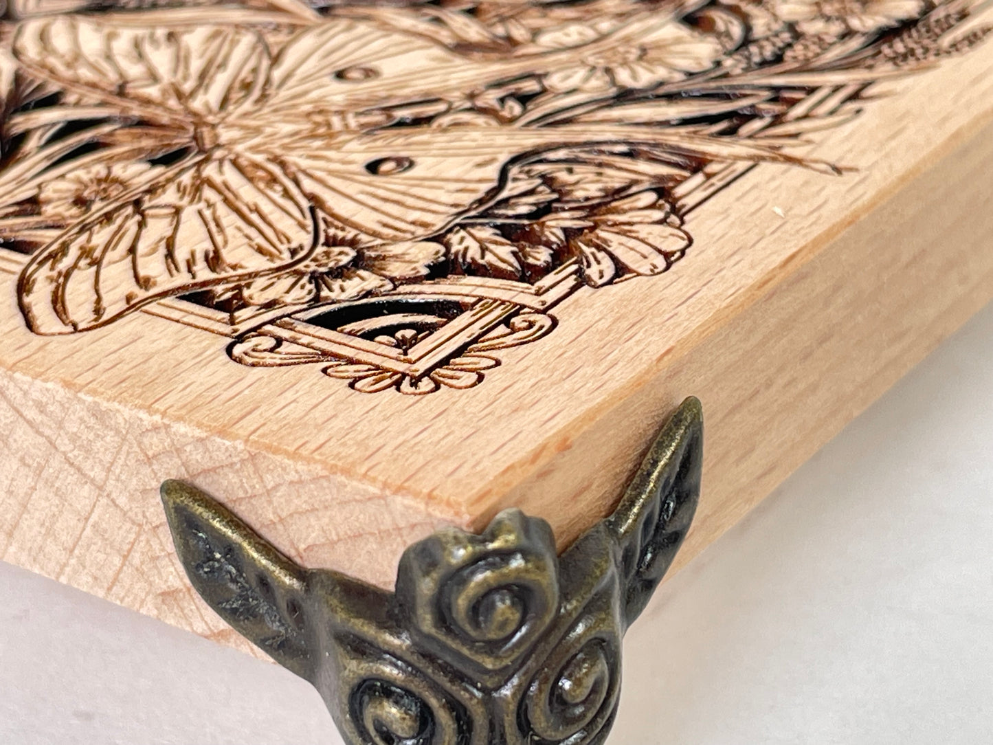 “As Above, So Below” Sun Altar Table – Engraved Wooden Ritual Board & Crystal Holder