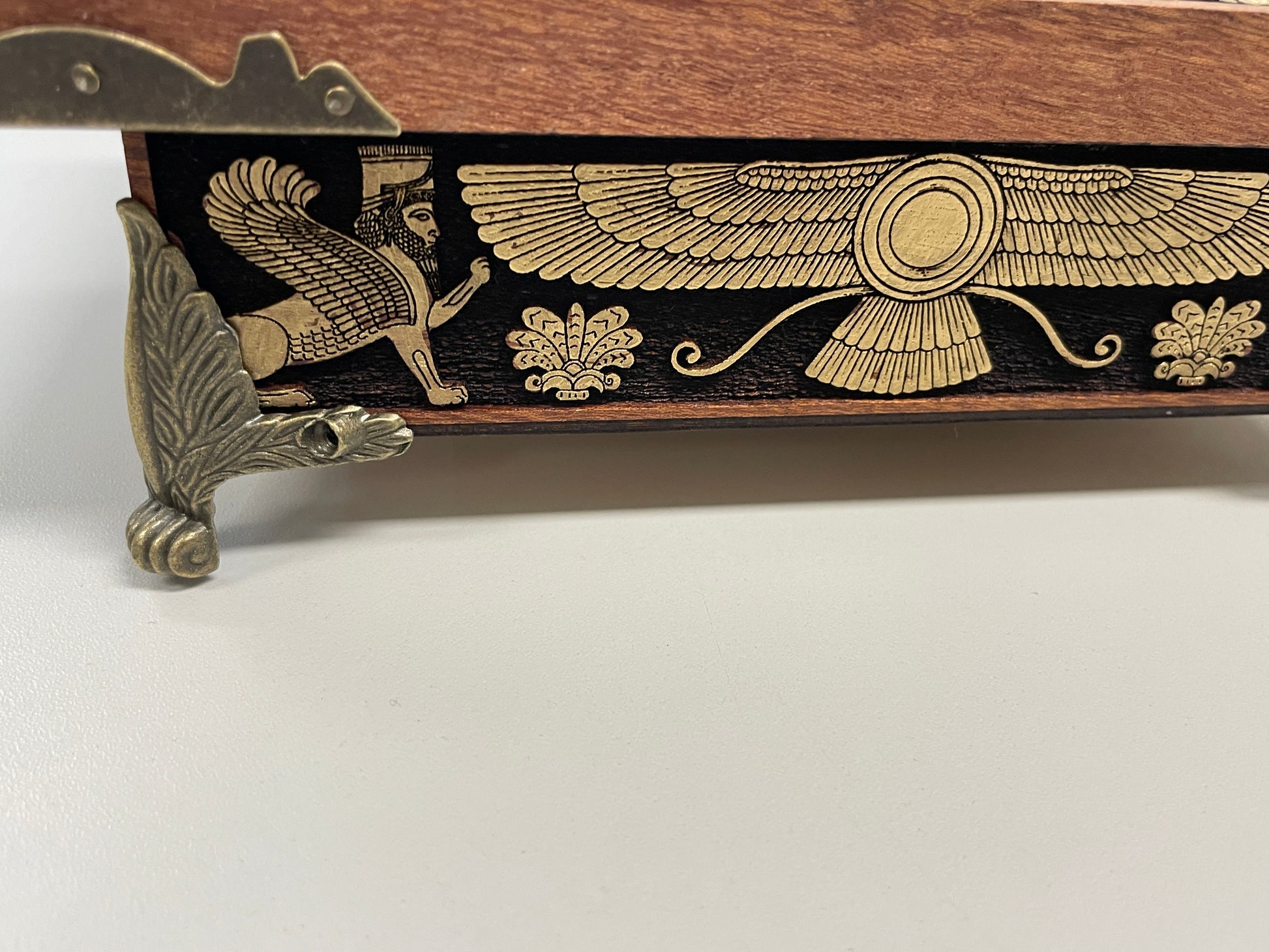 Ahura Mazda Zoroastrian Altar Box – Mahogany Ritual Storage Chest with Sacred Fire & Faravahar Engraving - Forgotten Engravings