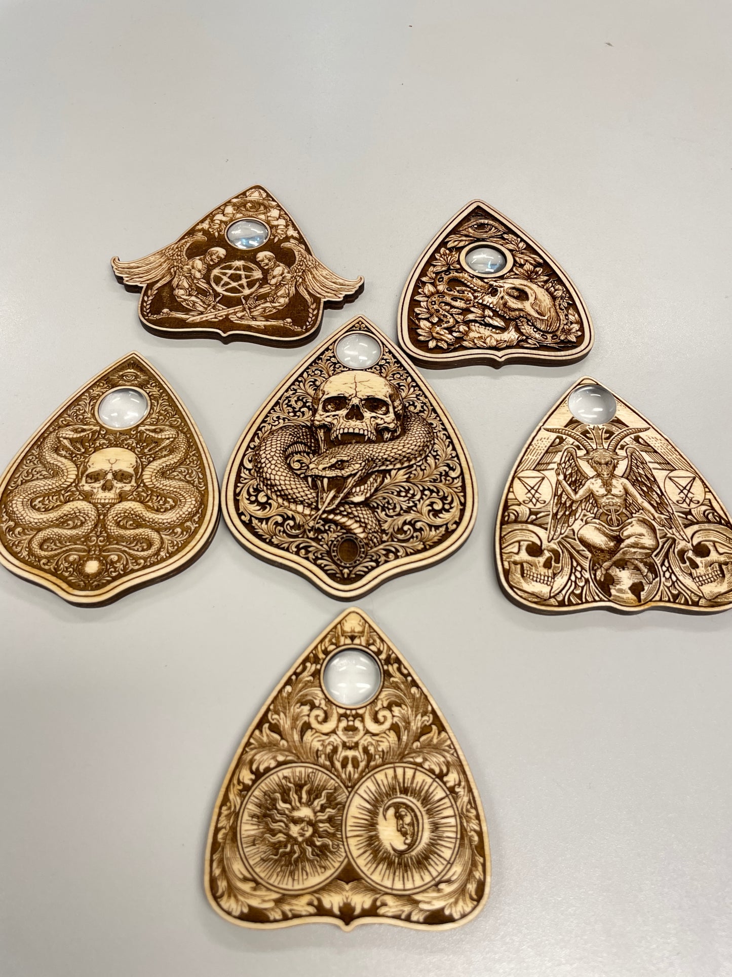 Ouija Planchette Set – Functional Engraved Wooden Spirit Board Planchettes Gothic Occult Collection - Forgotten Engravings