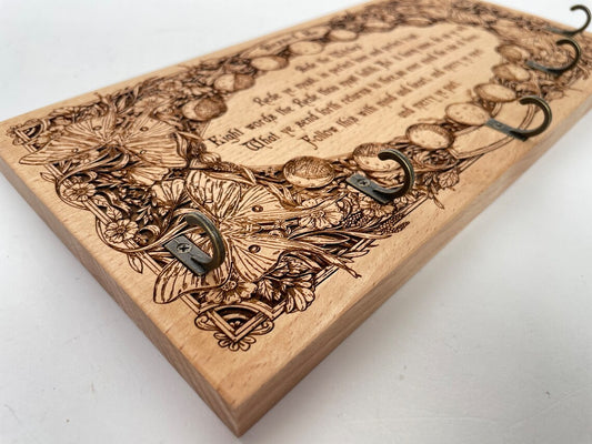 Moon phases Wiccan pendulum holder engraved in solid wood with Wiccan Rede altar decor
